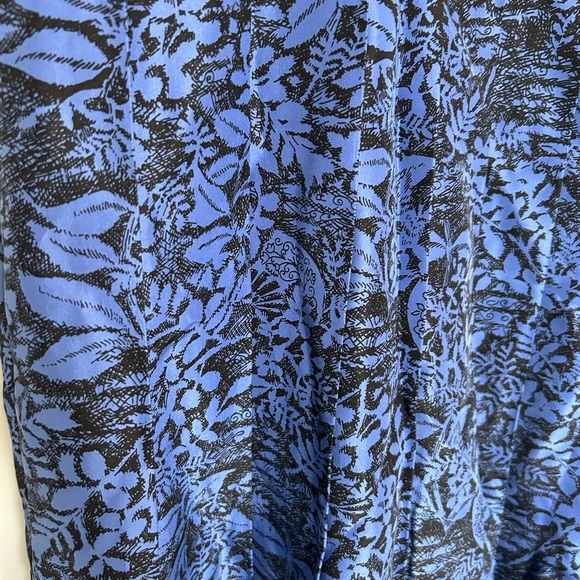 Brooks brothers 100% silk size 0 midi pleated dress - Picture 3 of 8